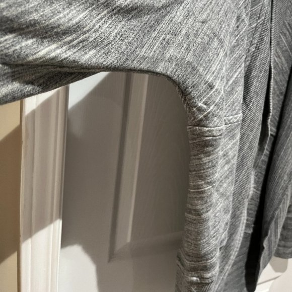 Wilfred Diderot Sweater - Picture 12 of 14